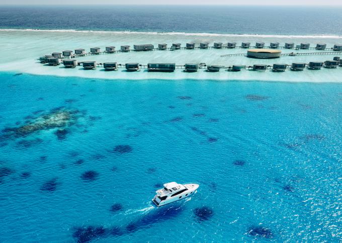 Rejsy katamaranem lub jachtem